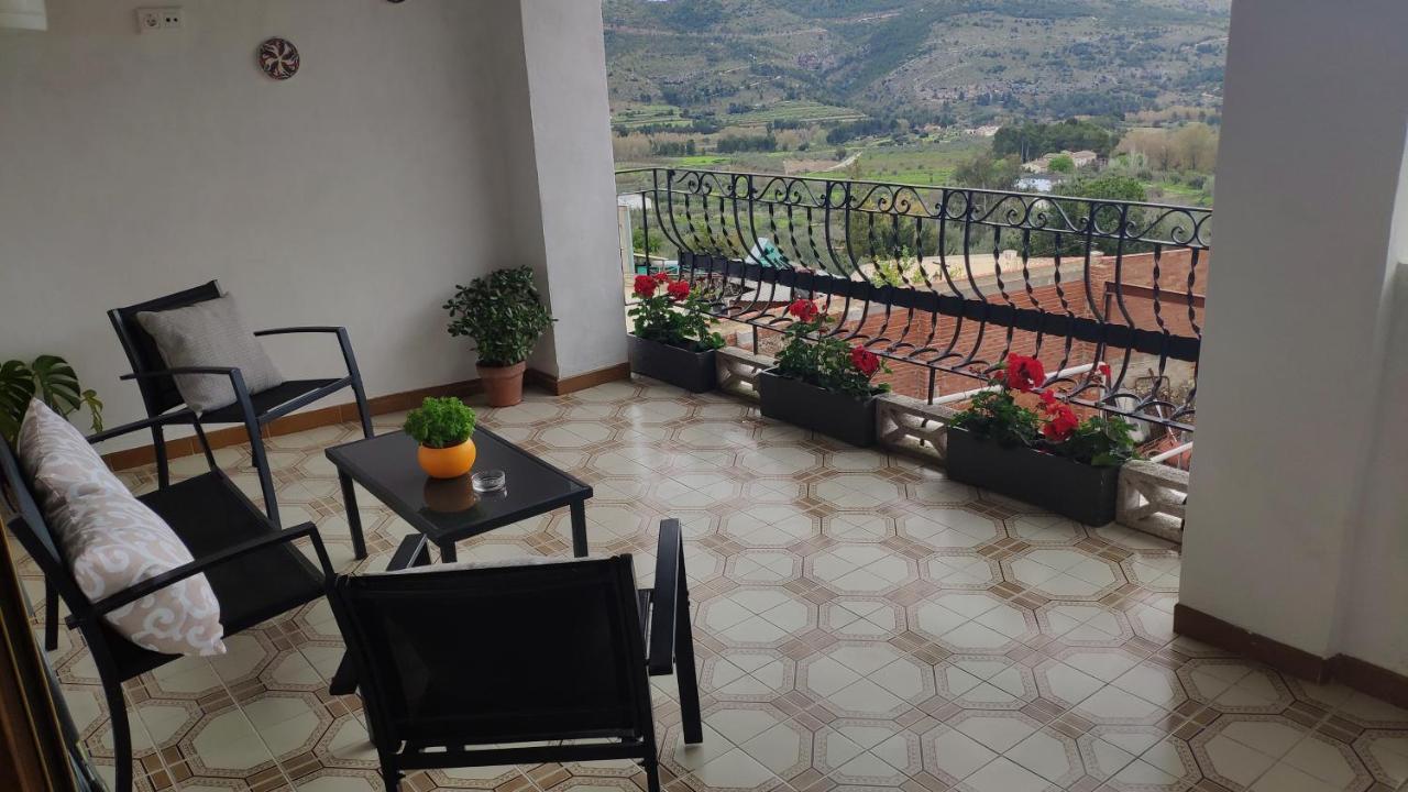 The Triplets Apartment Agres Luaran gambar