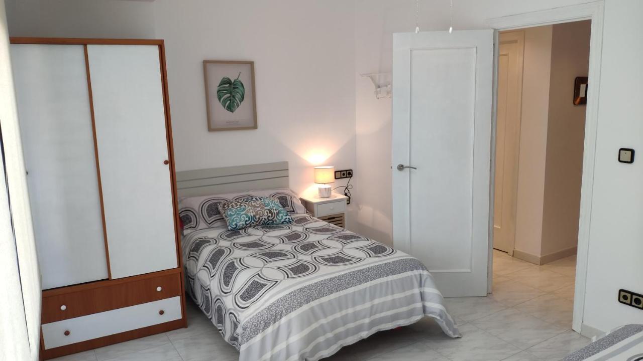 The Triplets Apartment Agres Luaran gambar