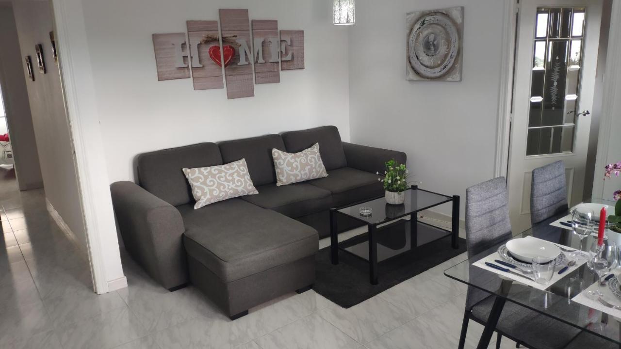 The Triplets Apartment Agres Luaran gambar